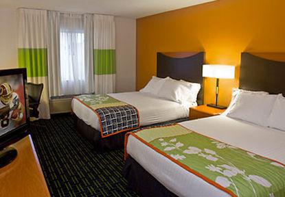Fairfield Inn & Suites Grand Rapids Exterior photo