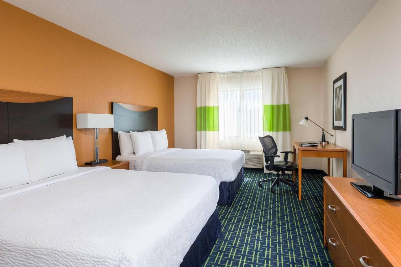 Fairfield Inn & Suites Grand Rapids Exterior photo