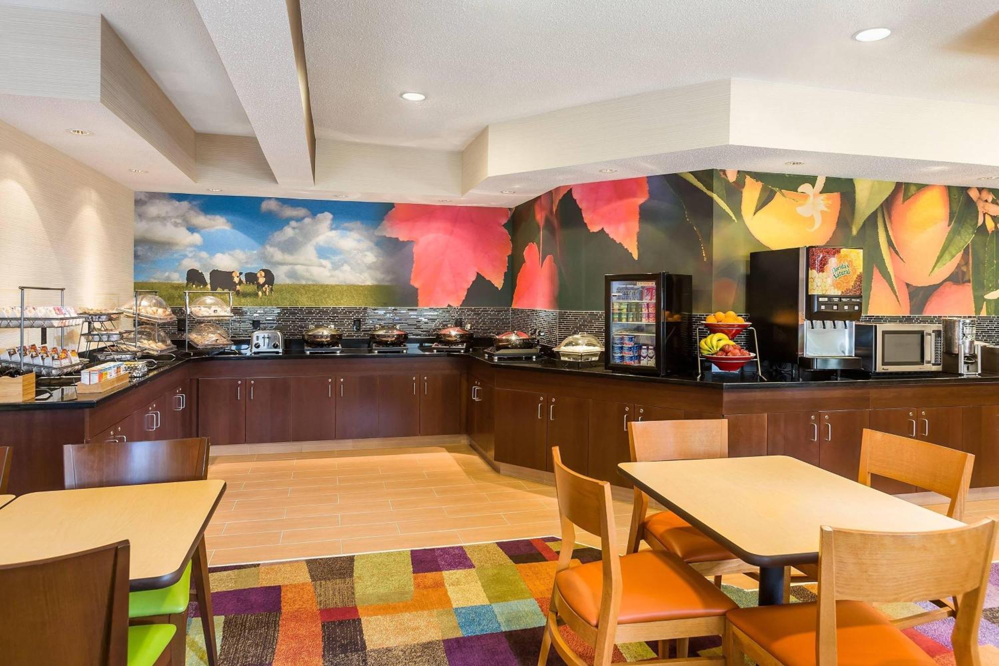 Fairfield Inn & Suites Grand Rapids Exterior photo